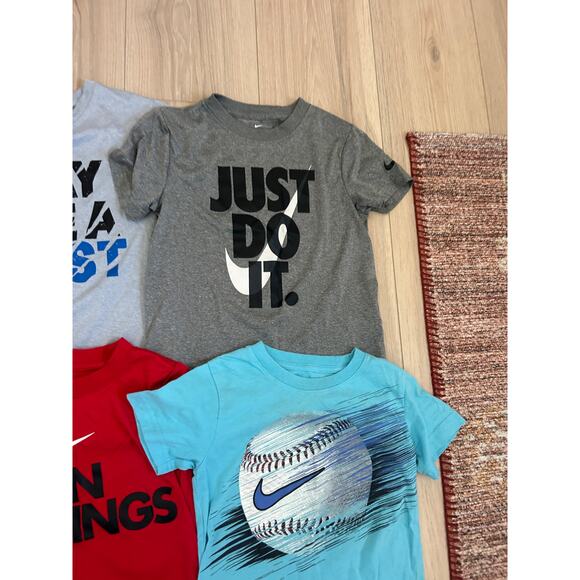 Bundle of Boy's size 6 Short Sleeve T-Shirts, Tees Nike Under Armour - Picture 8 of 11
